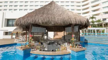 Royal Solaris Cancun Resort