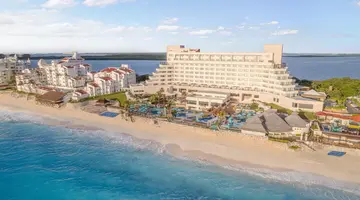 Royal Solaris Cancun Resort