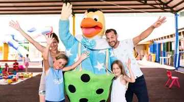 Royal Son Bou Family Club