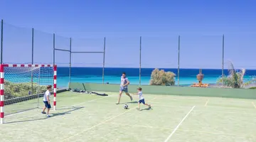 Royal Son Bou Family Club
