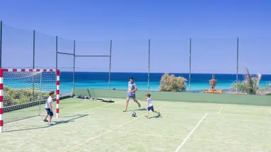 Royal Son Bou Family Club
