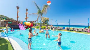 Royal Son Bou Family Club