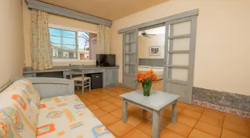 Royal Suite Hotel