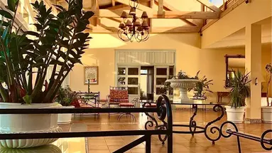 Royal Suite Hotel