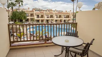 Royal Sunset Beach Club