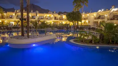 Royal Sunset Beach Club