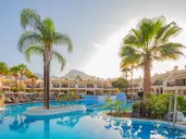 Royal Sunset Beach Club