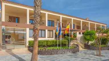 Royal Sunset Beach Club