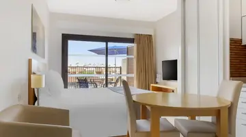 Royal Sunset Beach Club