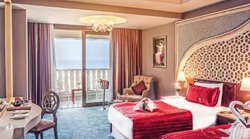 ROYAL TAJ MAHAL HOTEL