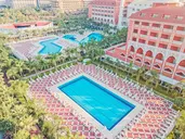 Royal Taj Mahal Hotel