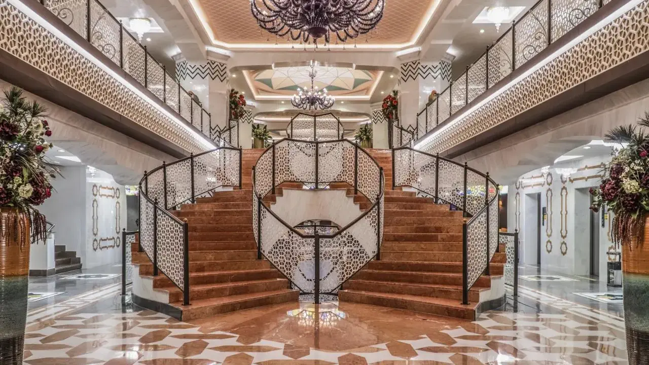 ROYAL TAJ MAHAL HOTEL