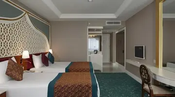 Royal Taj Mahal