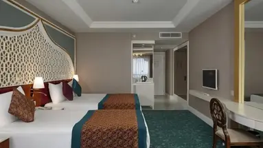 Royal Taj Mahal