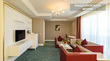 ROYAL TAJ MAHAL