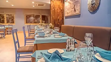 Royal Taj Mahal