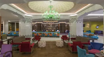 ROYAL TAJ MAHAL