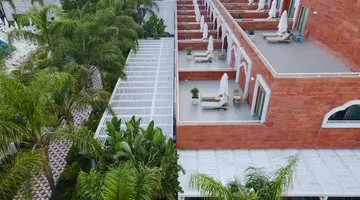 ROYAL TAJ MAHAL