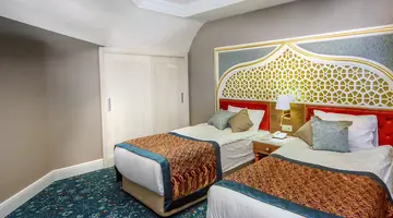 ROYAL TAJ MAHAL