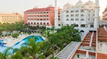 Royal Taj Mahal