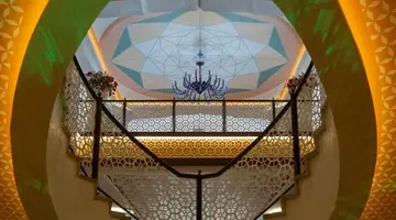Royal Taj Mahal