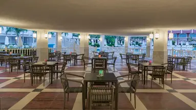 Royal Taj Mahal