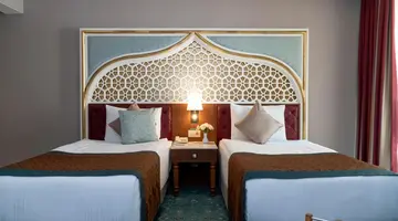 Royal Taj Mahal