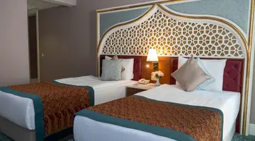 Royal Taj Mahal