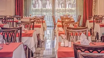 Royal Taj Mahal