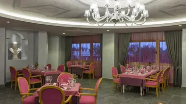 ROYAL TAJ MAHAL