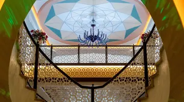Royal Taj Mahal