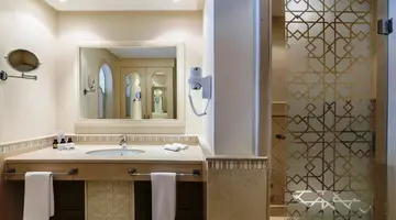 ROYAL TULIP KORBOUS BAY HOTEL THALASSO & SPRINGS