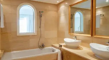 ROYAL TULIP KORBOUS BAY HOTEL THALASSO & SPRINGS
