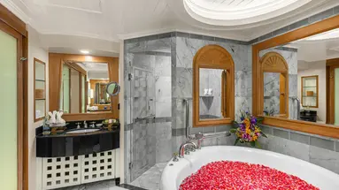 ROYAL WING SUITES & SPA (ex. ROYAL CLIFF WING SUITES & SPA)