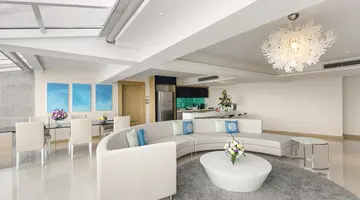 ROYAL WING SUITES & SPA (ex. ROYAL CLIFF WING SUITES & SPA)