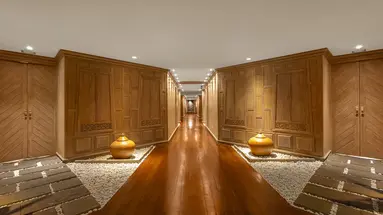ROYAL WING SUITES & SPA (ex. ROYAL CLIFF WING SUITES & SPA)