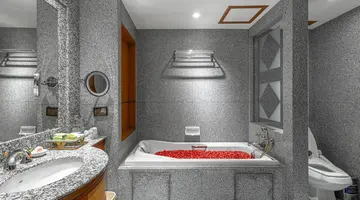 ROYAL WING SUITES & SPA (ex. ROYAL CLIFF WING SUITES & SPA)