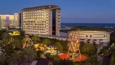 Royal Wings Hotel