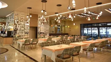 Royal Wings Hotel