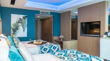 Royal Wings Hotel