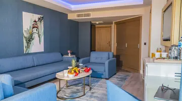 ROYAL WINGS HOTEL