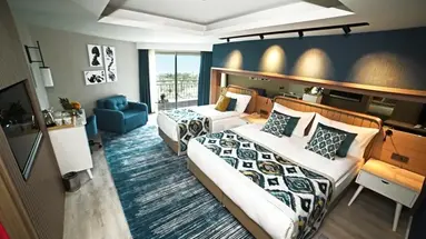 Royal Wings Hotel