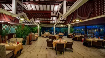ROYAL WINGS HOTEL