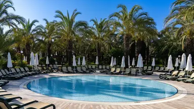 Royal Wings Hotel