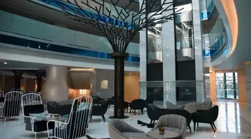 Royal Wings Hotel