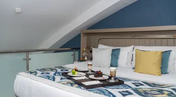 ROYAL WINGS HOTEL