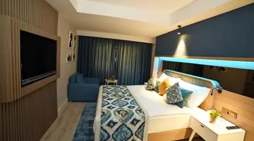 ROYAL WINGS HOTEL