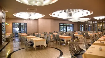 ROYAL WINGS HOTEL
