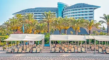 Royal Wings Hotel