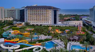 Royal Wings Hotel